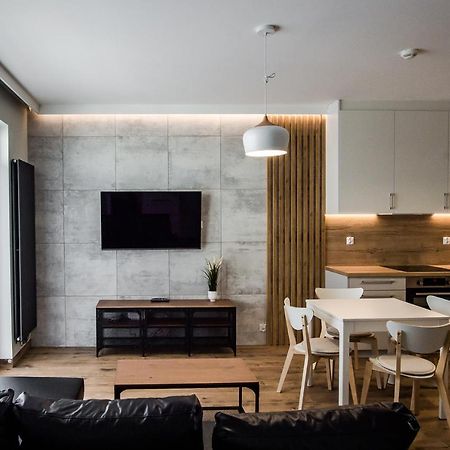 Shipyard Gdansk Apartment - Free Private Parking Exterior foto