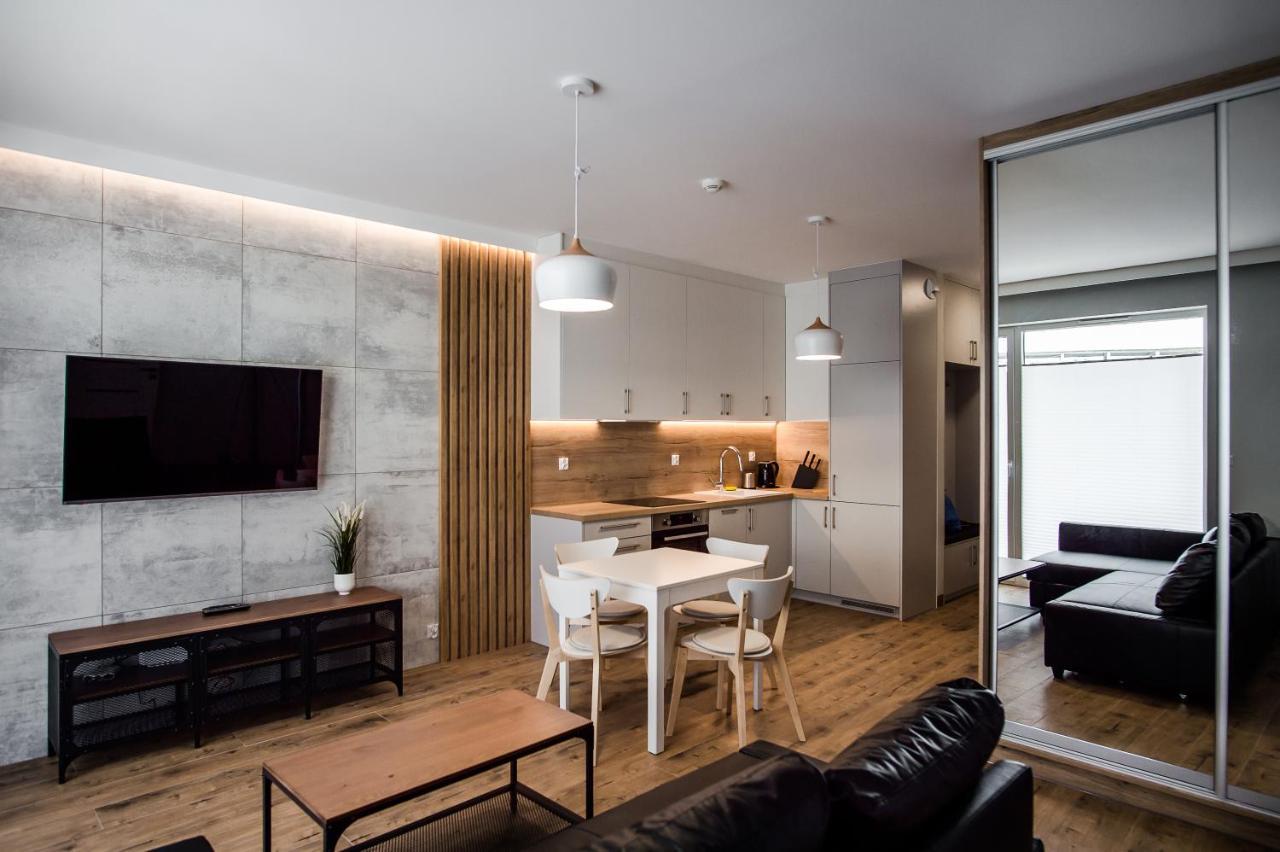 Shipyard Gdansk Apartment - Free Private Parking Exterior foto